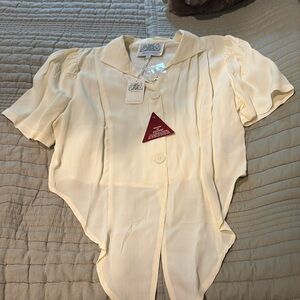 Cream Short-Sleeve Blouse with Collar